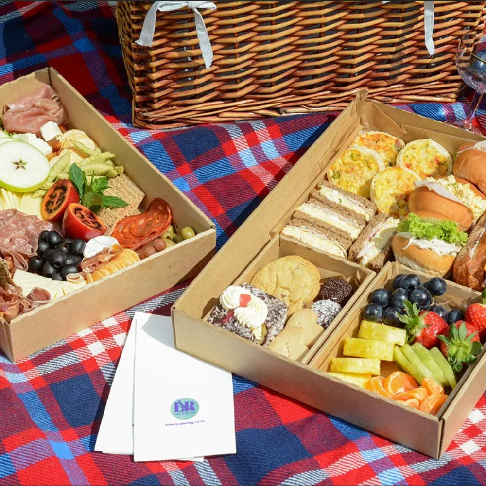 Medium Modular Catering Box, 350L x 250W x 95H mm