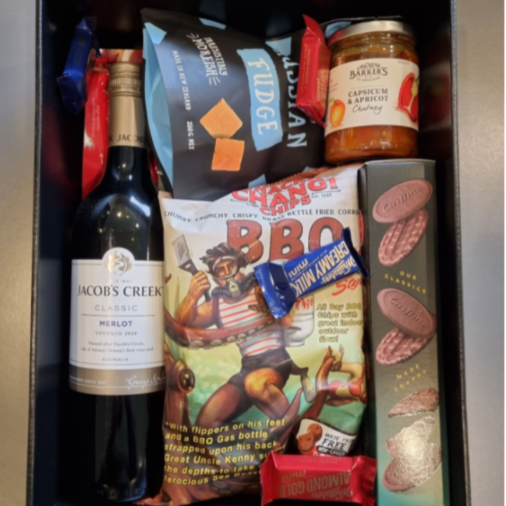 Rectangle Gift Box and Lid 330L 250W x 100H mm, Black